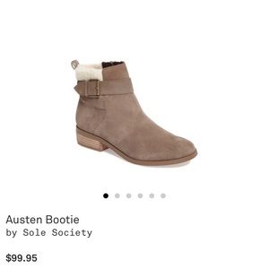 Nordstrom
Sole Society. Suede booties.